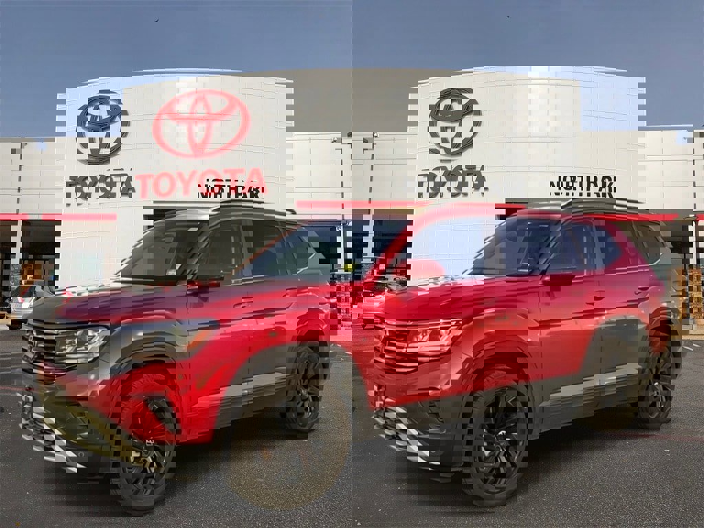 Used 2022 Volkswagen Atlas SE