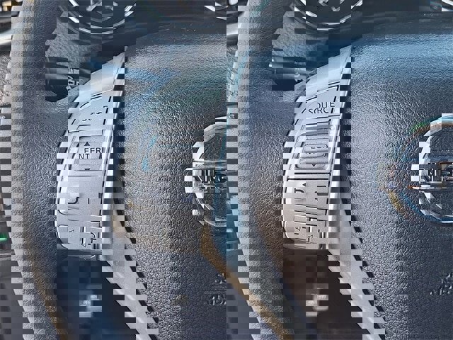 Used 2016 Nissan Rogue S image 12