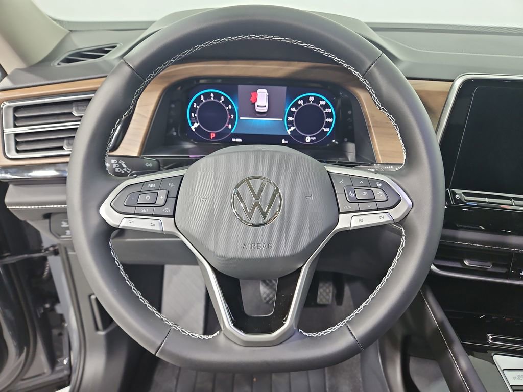 New 2026 Volkswagen Atlas SE image 14