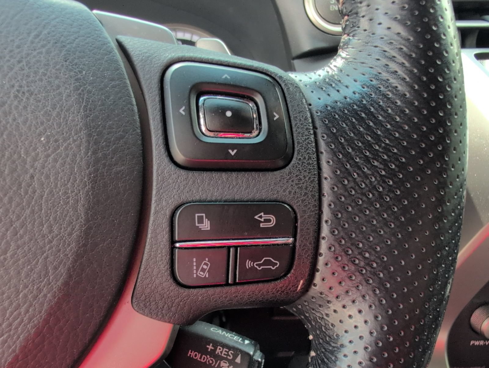 Used 2018 Lexus NX 300 F Sport w/ F Sport Premium Package FWD image 19