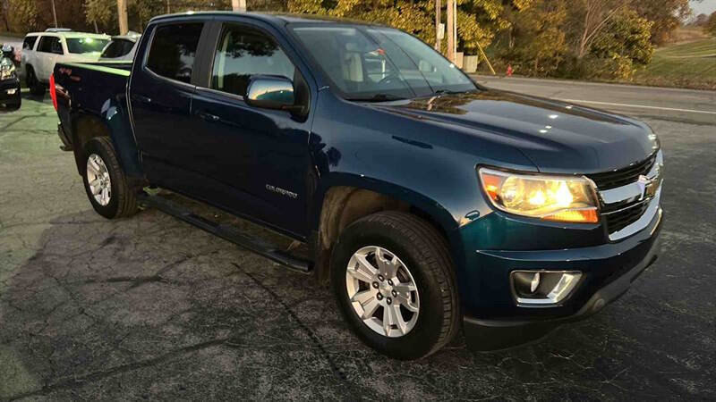 Used 2020 Chevrolet Colorado LT w/ LT Convenience Package image 3