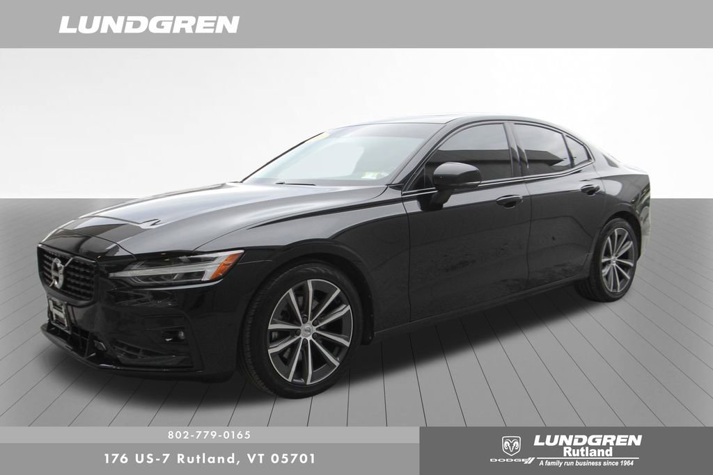Used 2022 Volvo S60 B5 Momentum w/ Premium Package AWD/4WD image 45