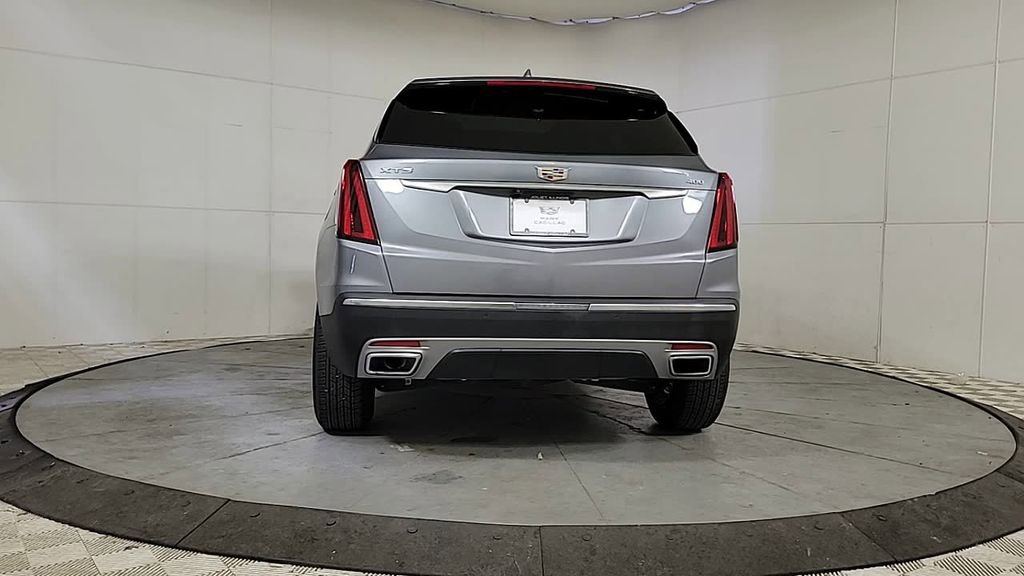 Used 2022 Cadillac XT5 Premium Luxury FWD image 6