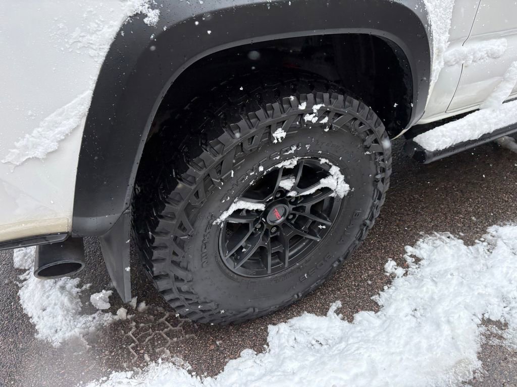 Used 2021 Toyota Tacoma TRD Pro AWD/4WD image 13