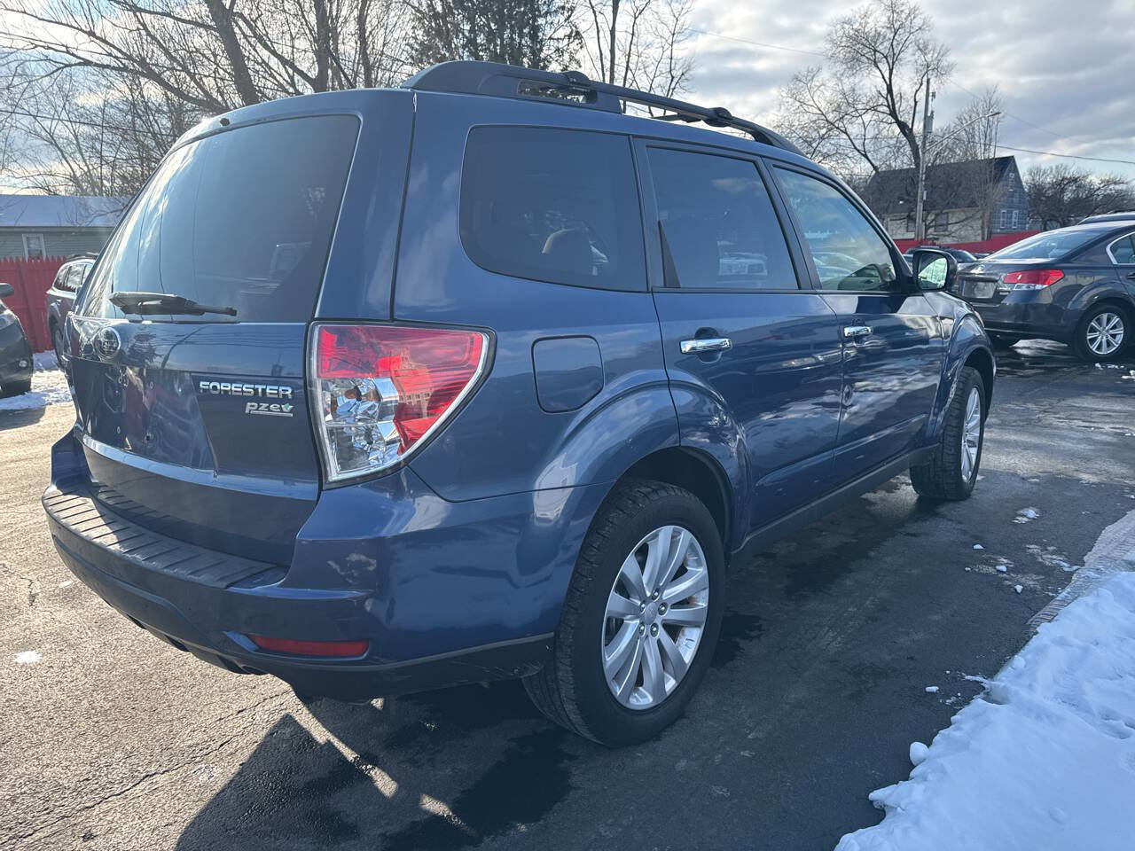 Used 2013 Subaru Forester 2.5X Premium image 21