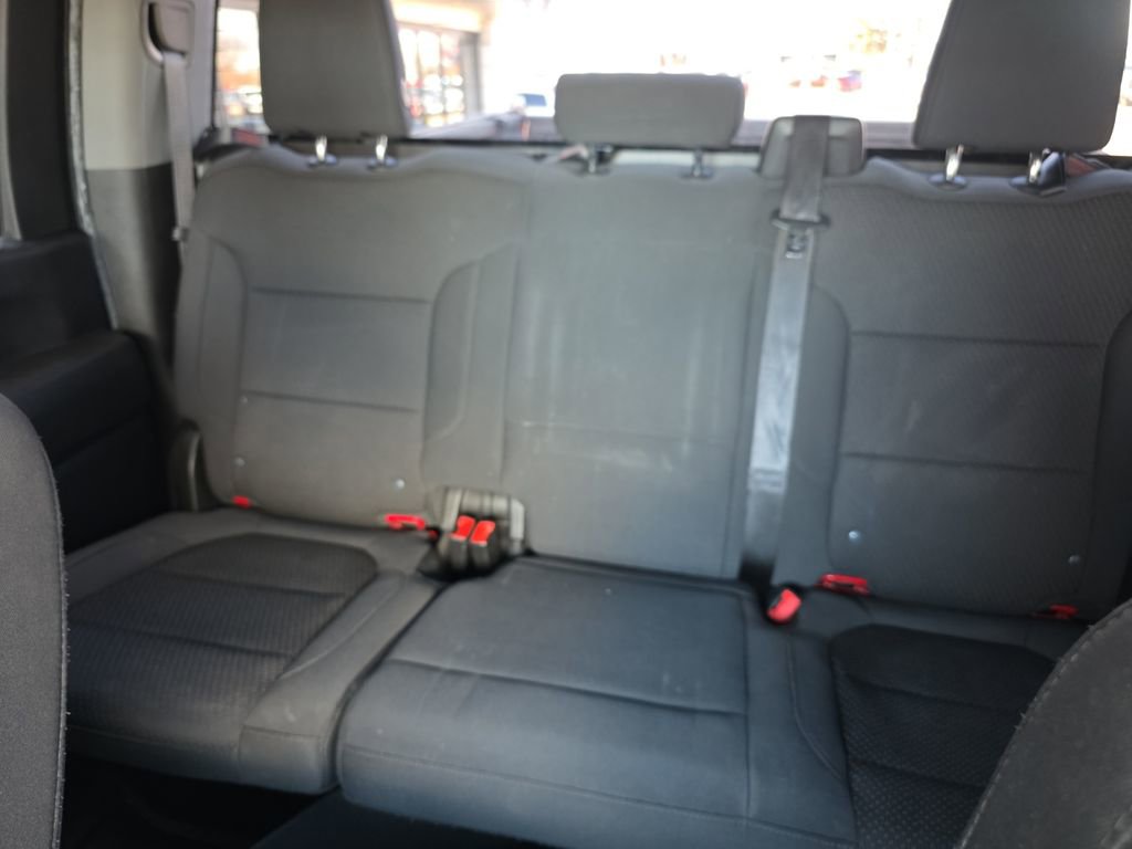 Used 2020 Chevrolet Silverado 2500 Custom w/ Custom Value Package image 26