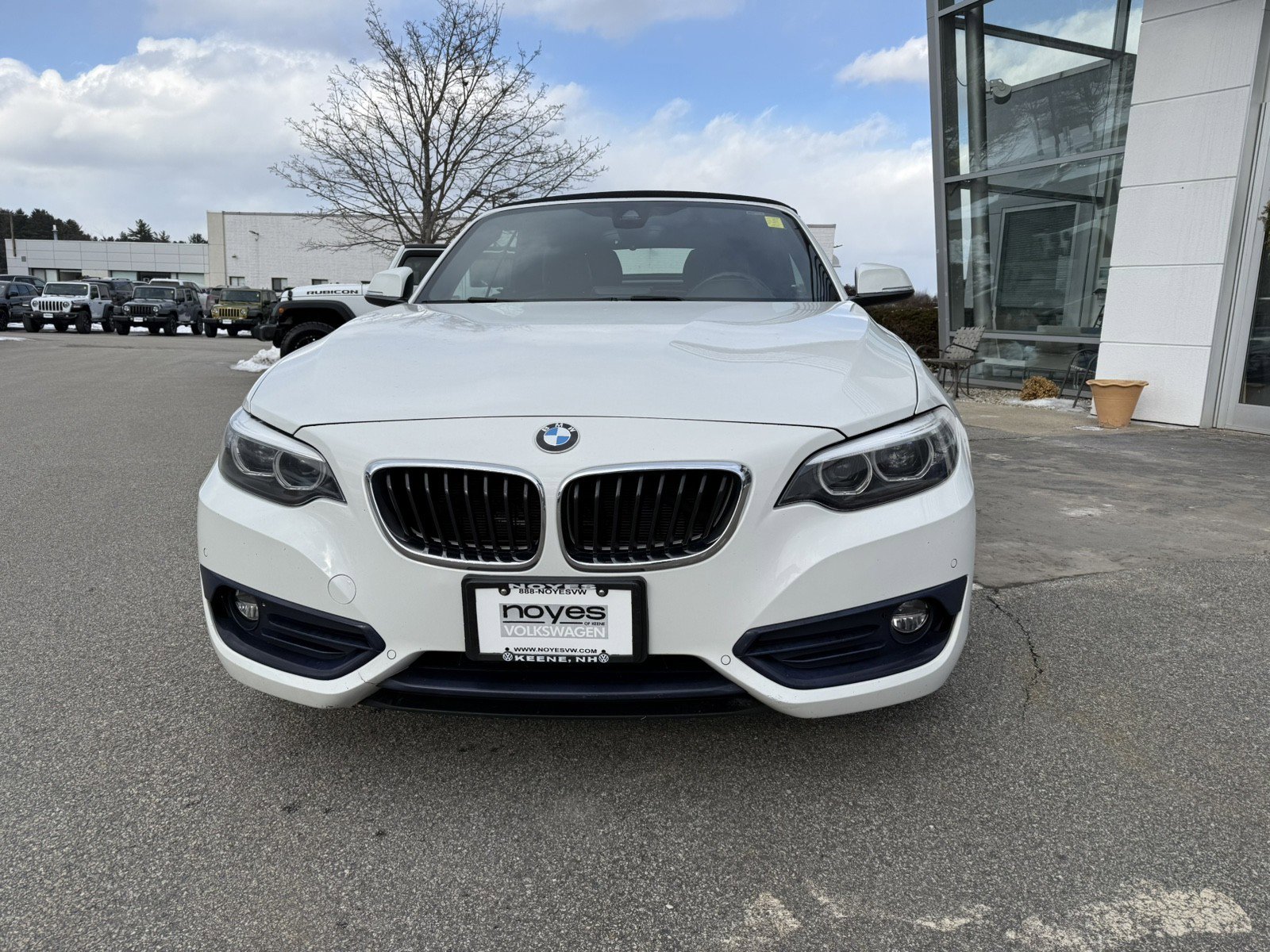 Used 2019 BMW 230i xDrive Convertible w/ Convenience Package image 8