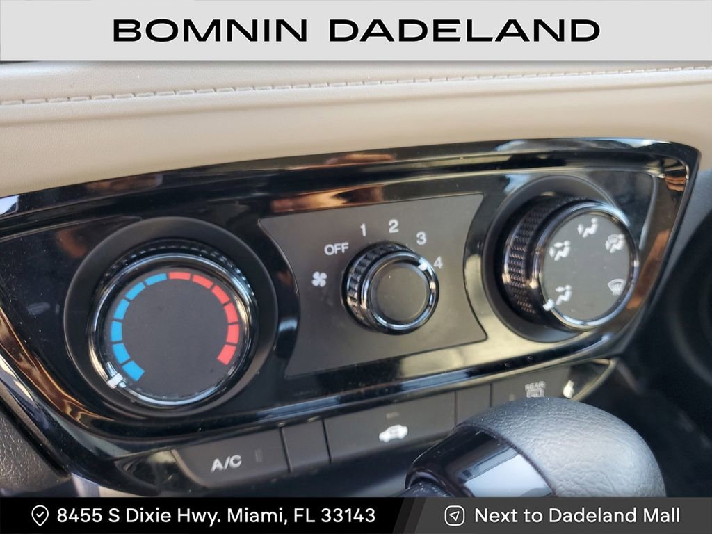 Used 2022 Honda HR-V LX image 15