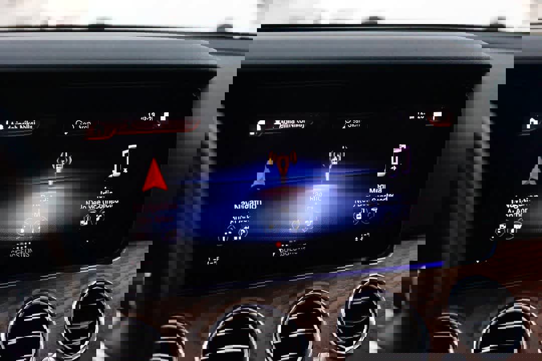 Certified 2022 Mercedes-Benz E 350 4MATIC Sedan image 14