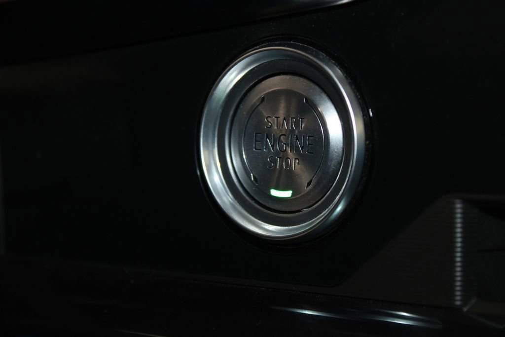 Used 2023 Chevrolet Corvette Stingray Premium Conv w/ Stealth Interior Trim Package image 40