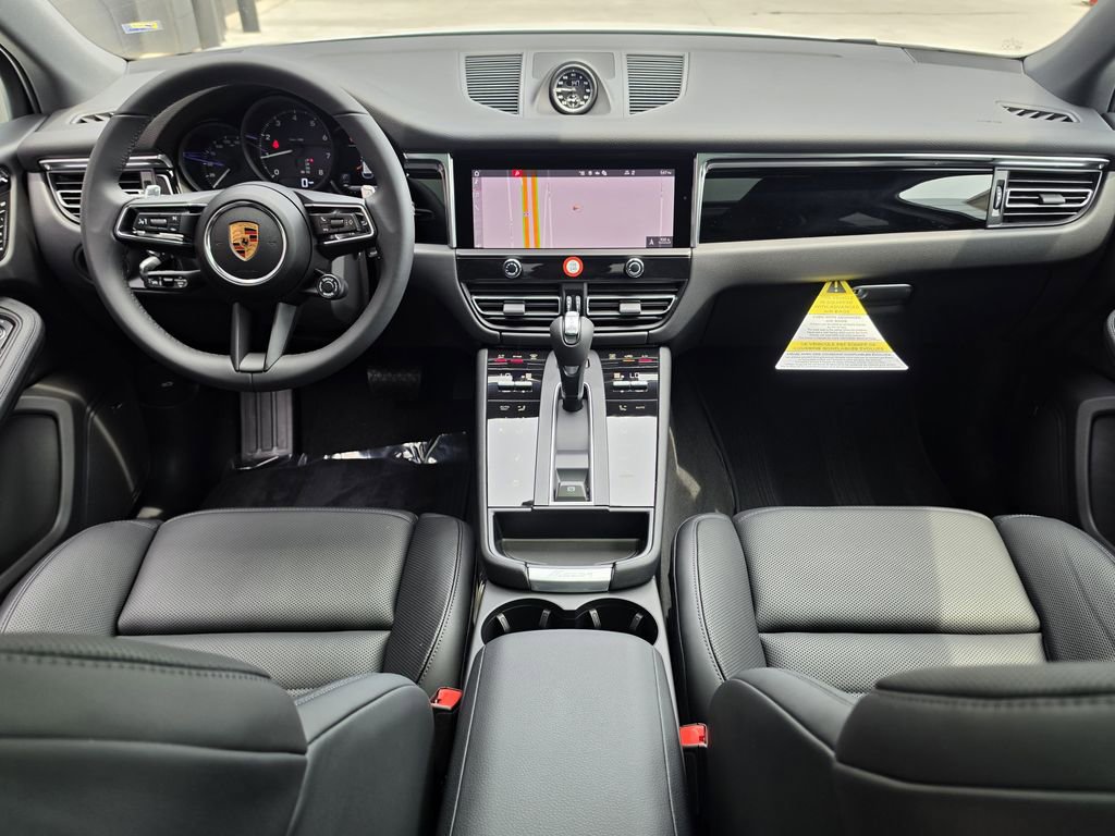 New 2026 Porsche Macan AWD/4WD image 11