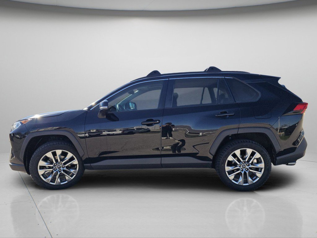 Used 2019 Toyota RAV4 XLE Premium w/ Advanced Technology Package image 21