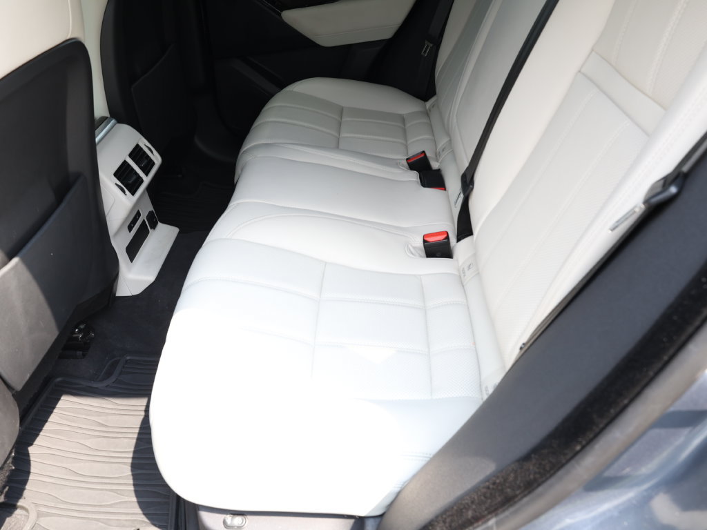 Used 2023 Land Rover Range Rover Velar R-Dynamic S AWD/4WD image 20