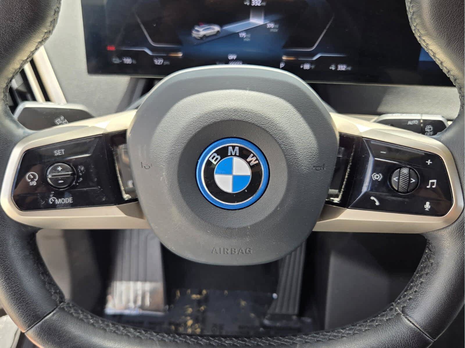Used 2024 BMW iX xDrive50 w/ Premium Package AWD/4WD image 26