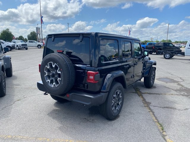New 2024 Jeep Wrangler Unlimited Sahara AWD/4WD image 6