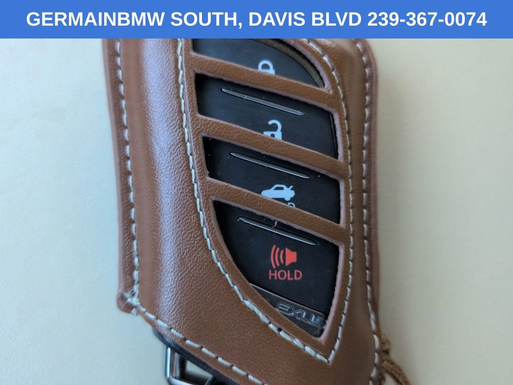 Used 2020 Lexus LS 500 w/ Interior Upgrade Package RWD image 31