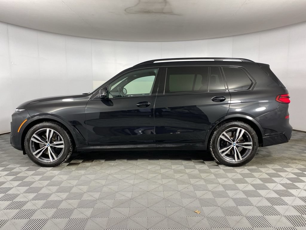 Certified 2025 BMW X7 M60i w/ Climate Comfort Package AWD/4WD image 8