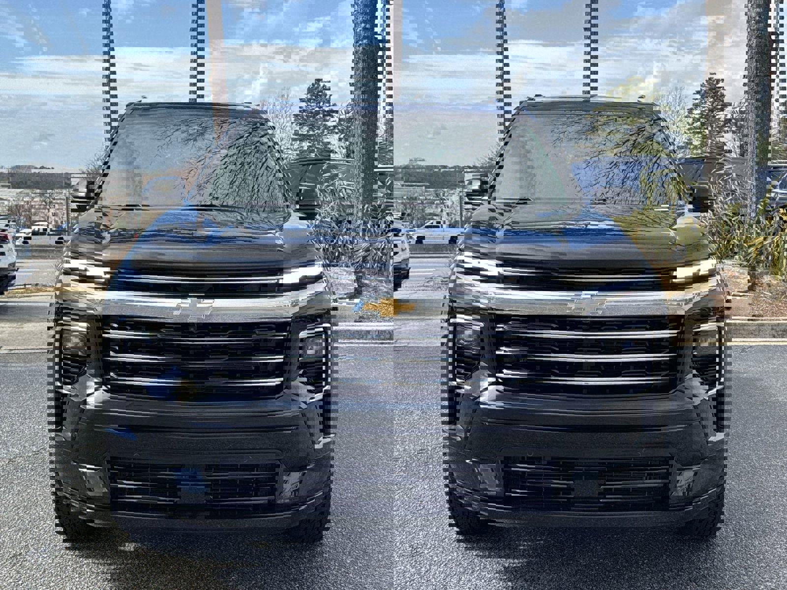 Used 2025 Chevrolet Traverse High Country w/ LPO, Floor Liner Package image 3