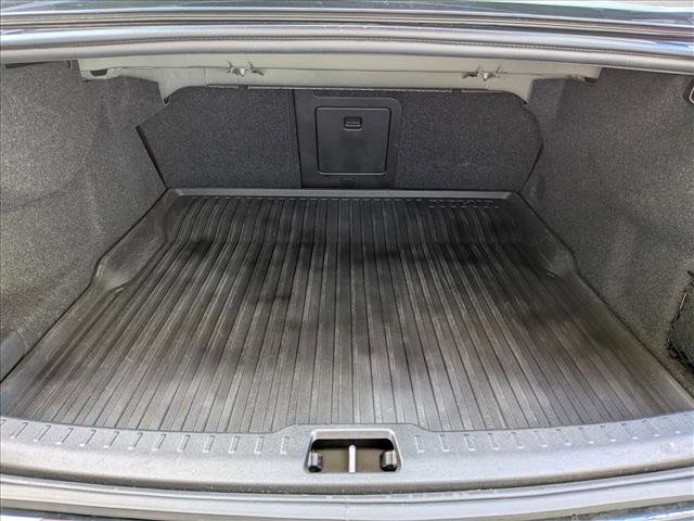 Used 2022 Volvo S60 T8 Inscription w/ Advanced Package image 6