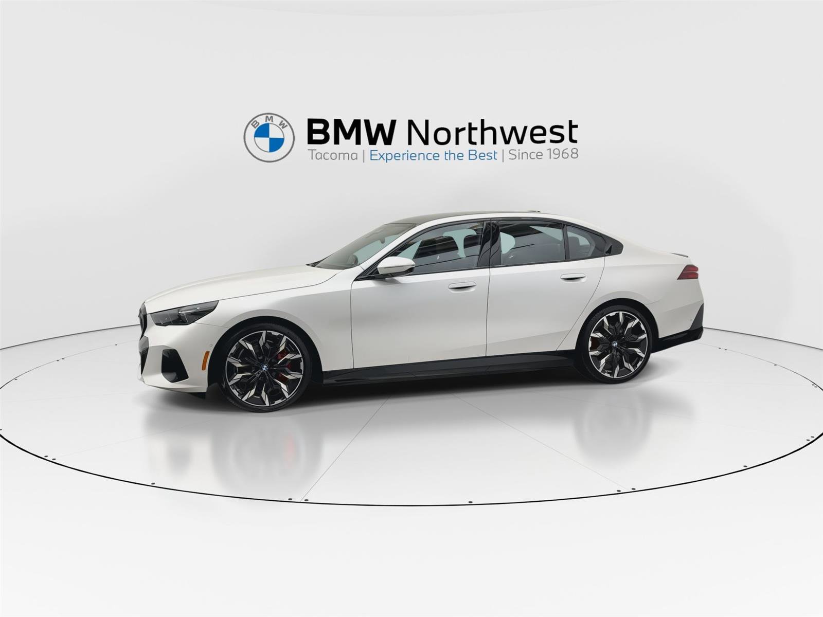 Used 2026 BMW i5 eDrive40 w/ M Sport Package RWD image 10