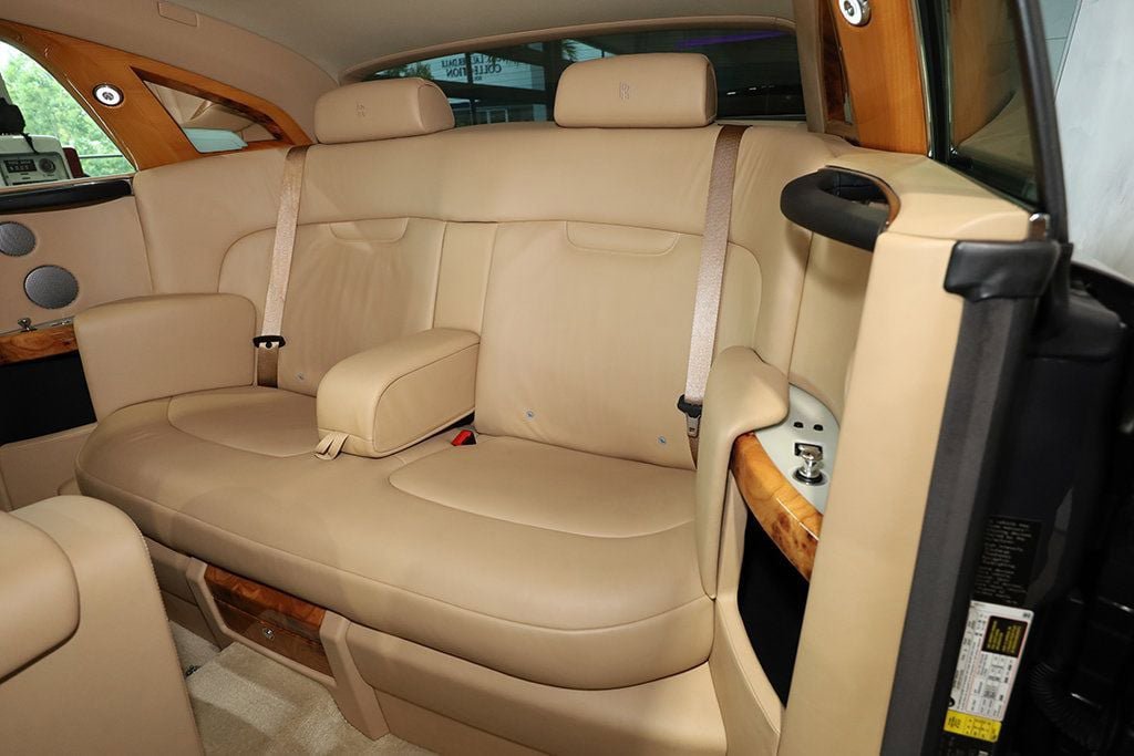 Used 2010 Rolls-Royce Phantom Coupe RWD image 19