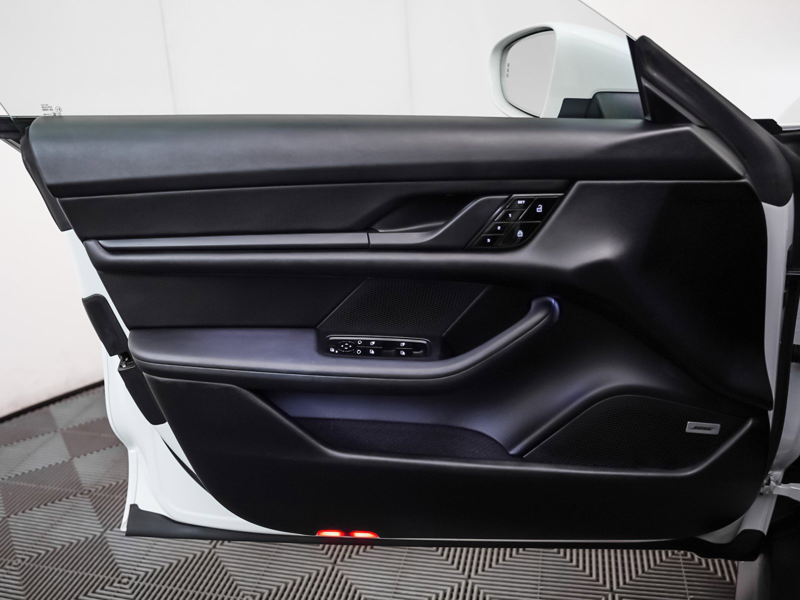 Certified 2021 Porsche Taycan 4S w/ Premium Package image 25