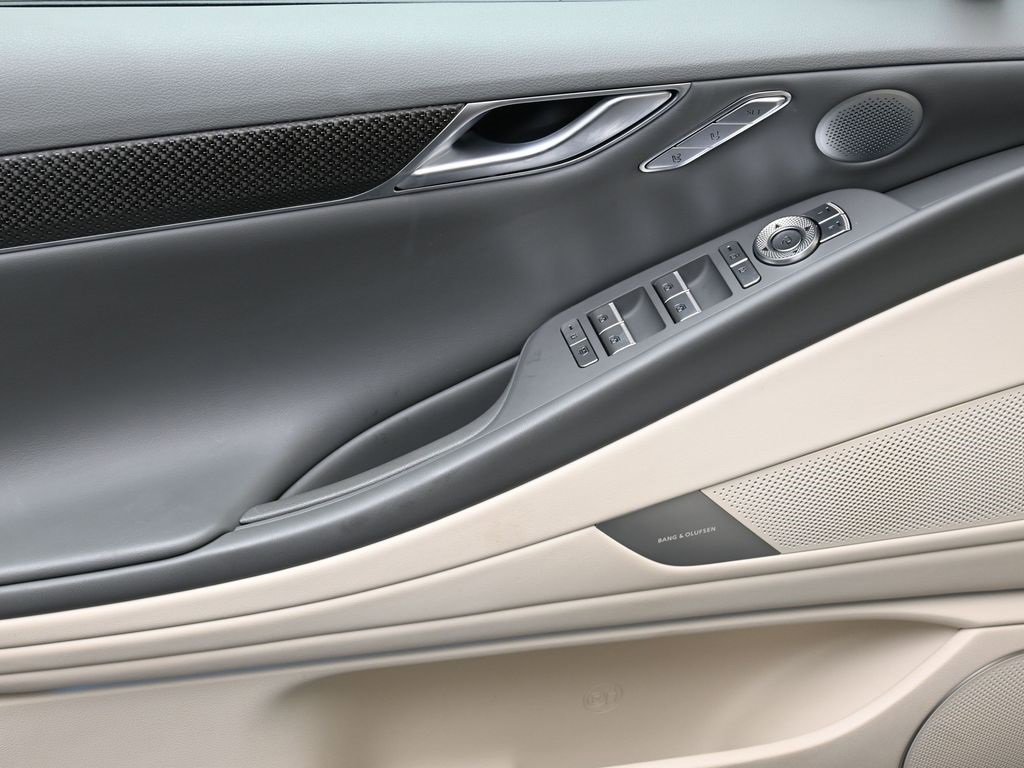 Used 2025 Genesis G80 3.5T Sport Prestige image 21