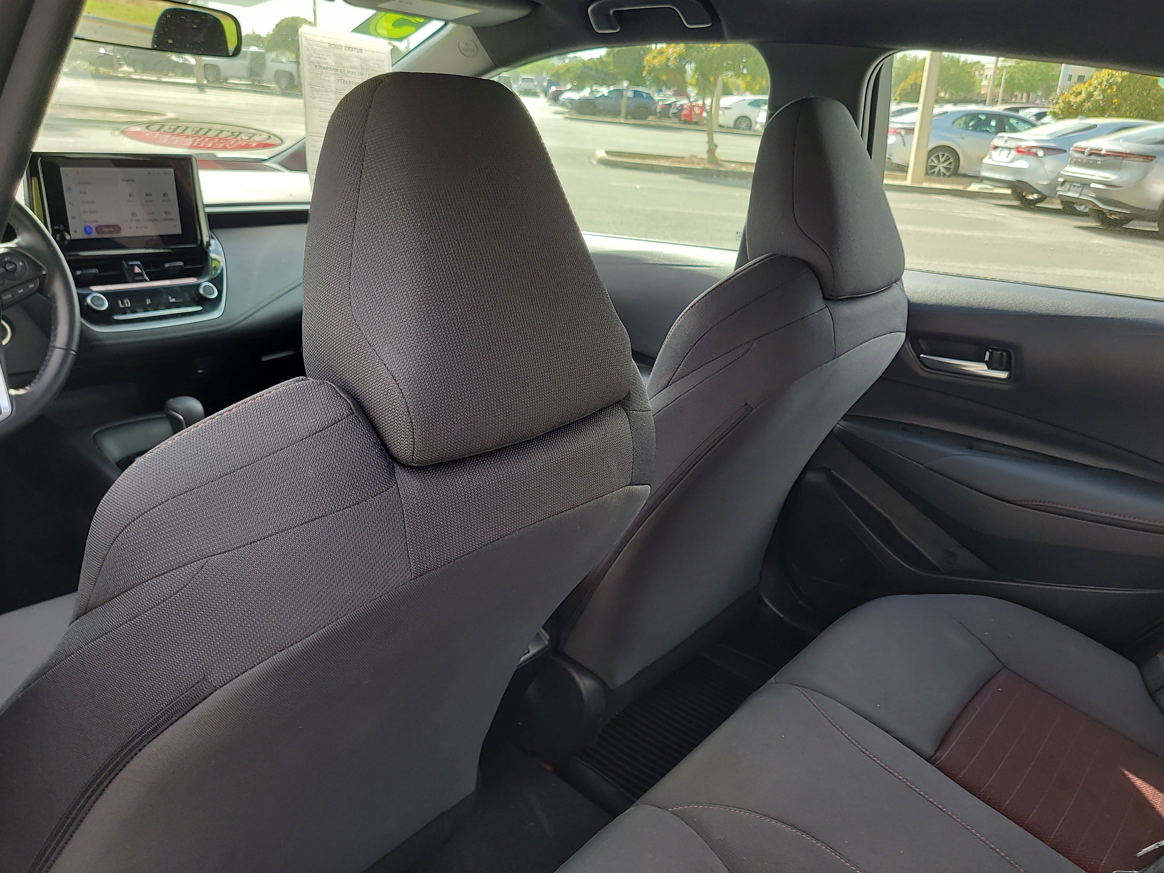 Certified 2025 Toyota Corolla SE image 12