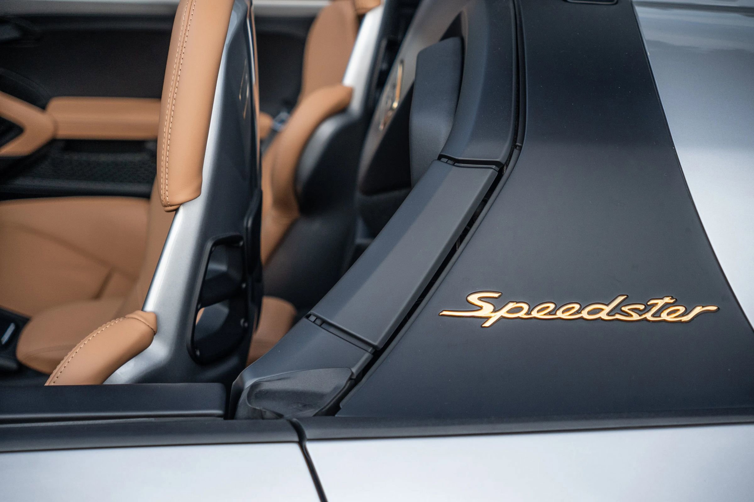 Used 2019 Porsche 911 Speedster RWD image 64