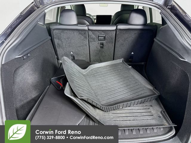 Used 2025 Tesla Model Y Long Range image 25