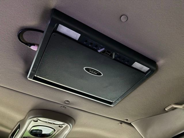 Used 2020 Chevrolet Express 2500 w/ Enhanced Convenience Package image 36