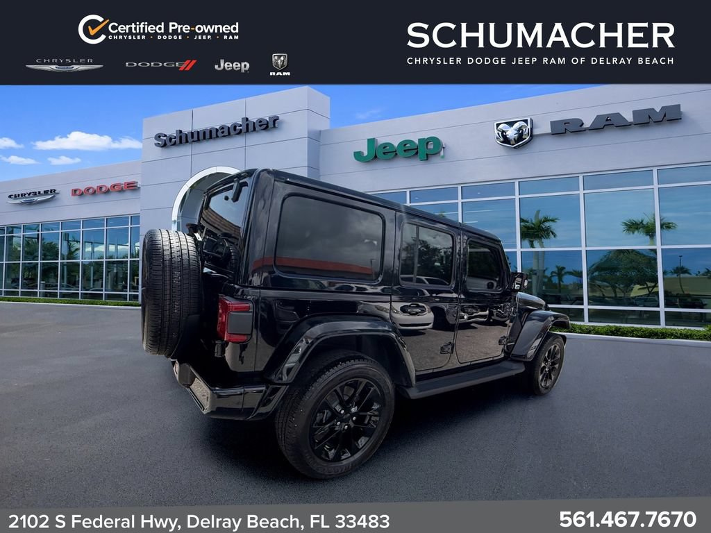 Used 2023 Jeep Wrangler Unlimited Sahara AWD/4WD image 7