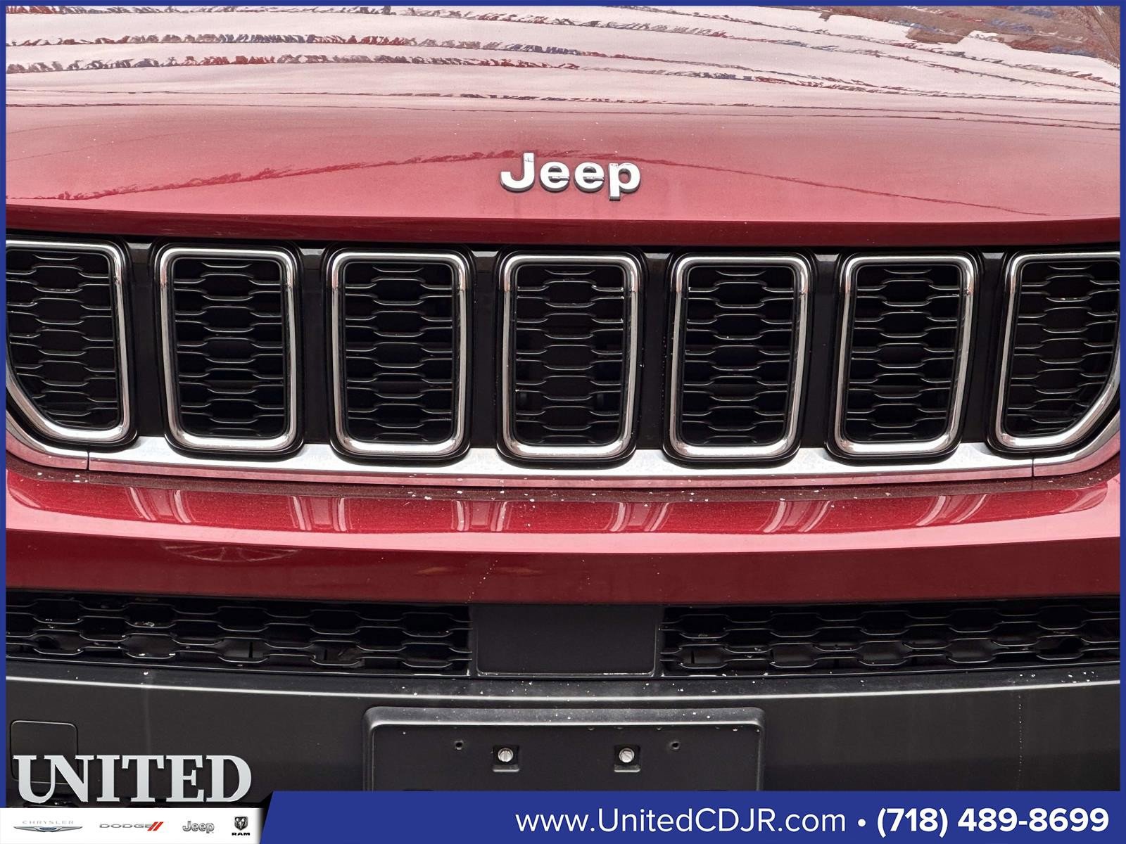 Used 2022 Jeep Grand Cherokee L Limited image 10