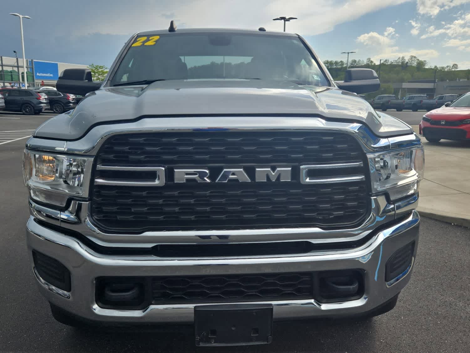 Used 2022 RAM 2500 Big Horn AWD/4WD image 3