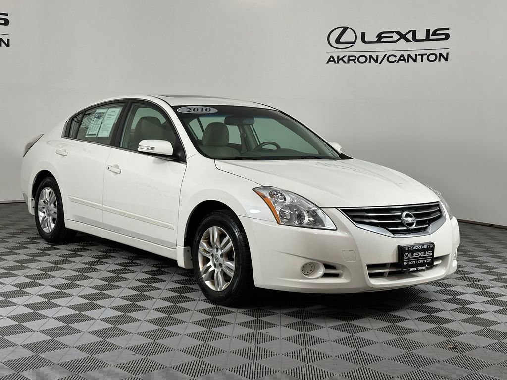 Used 2010 Nissan Altima 2.5 SL w/ SL Pkg image 2