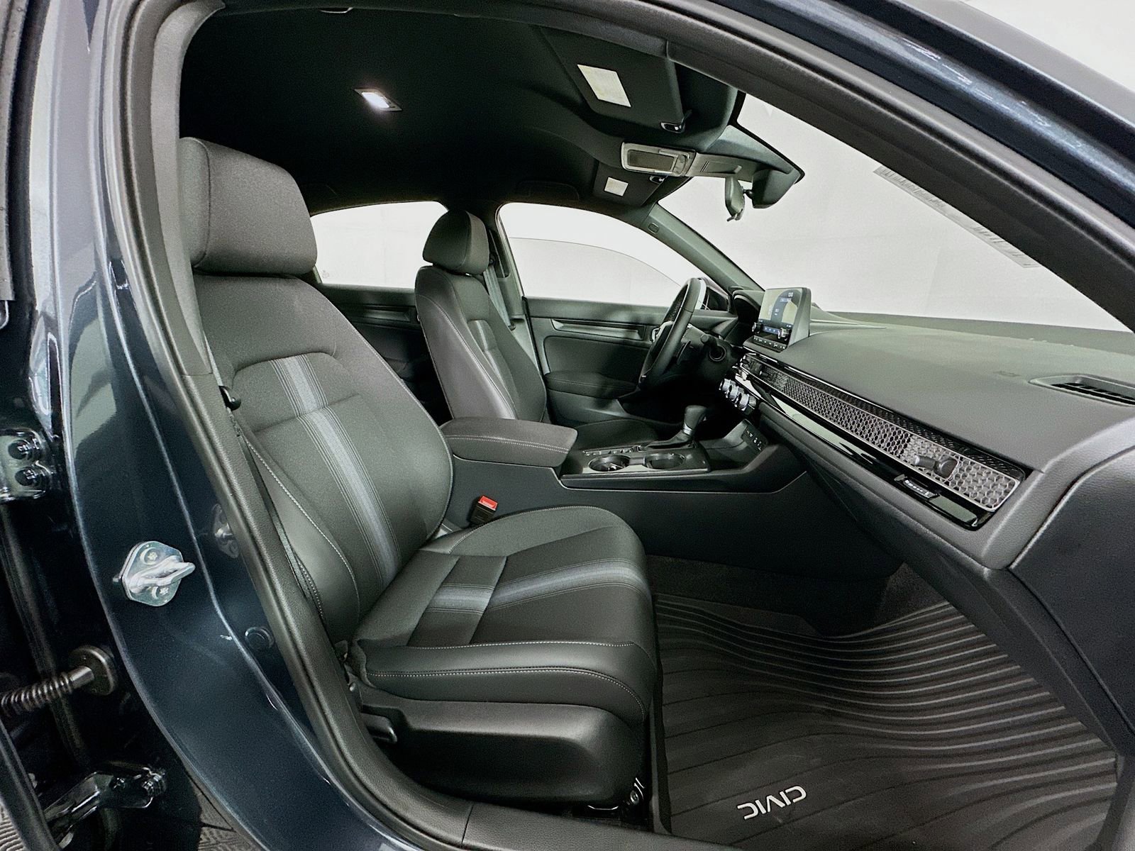 Used 2026 Honda Civic Sport image 25