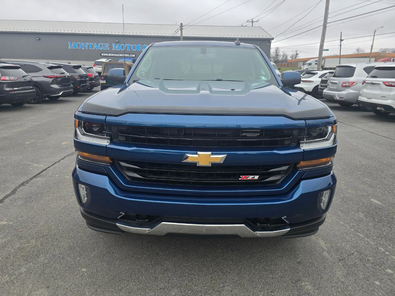 Used 2018 Chevrolet Silverado 1500 LT w/ All Star Edition image 18