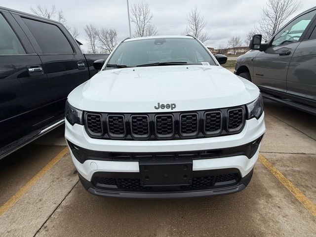 New 2026 Jeep Compass Latitude image 2