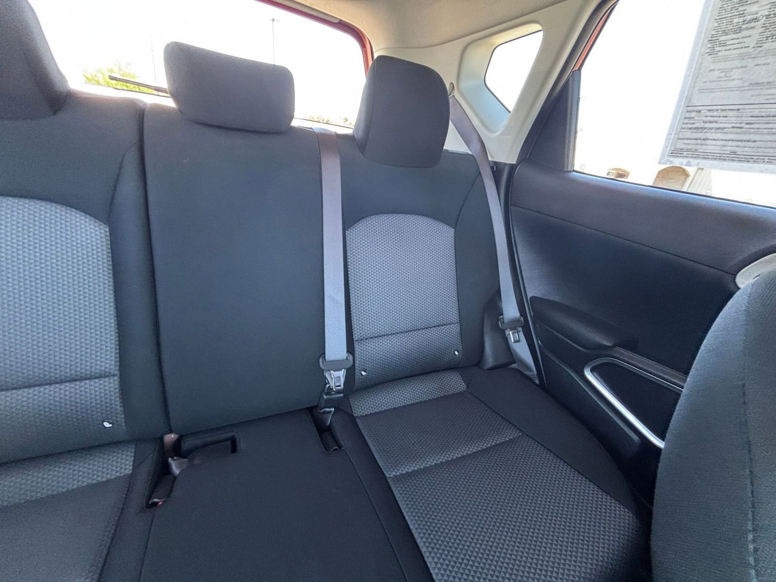 Used 2025 Kia Soul LX w/ LX Technology Package FWD image 35