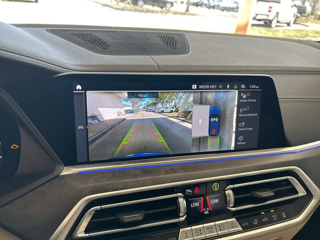 Used 2022 BMW X5 xDrive40i w/ M Sport Package image 7