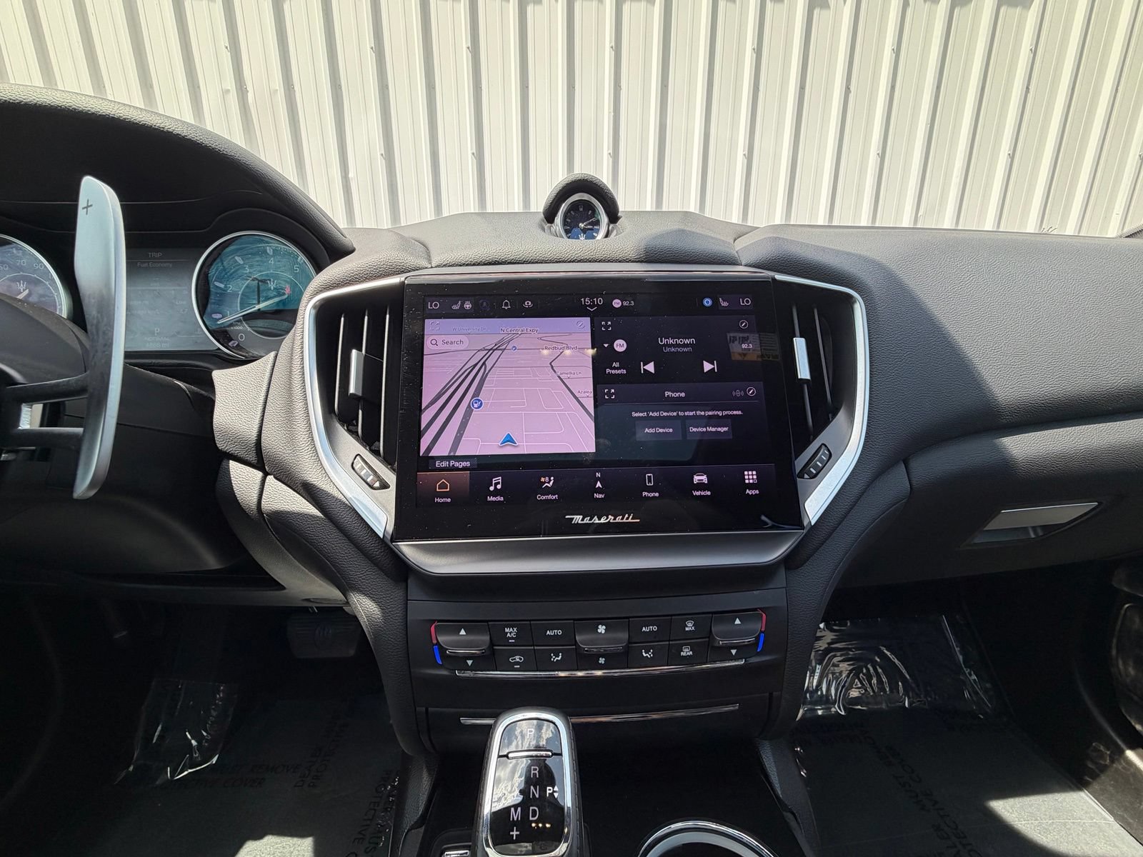 Used 2023 Maserati Ghibli Modena RWD image 15