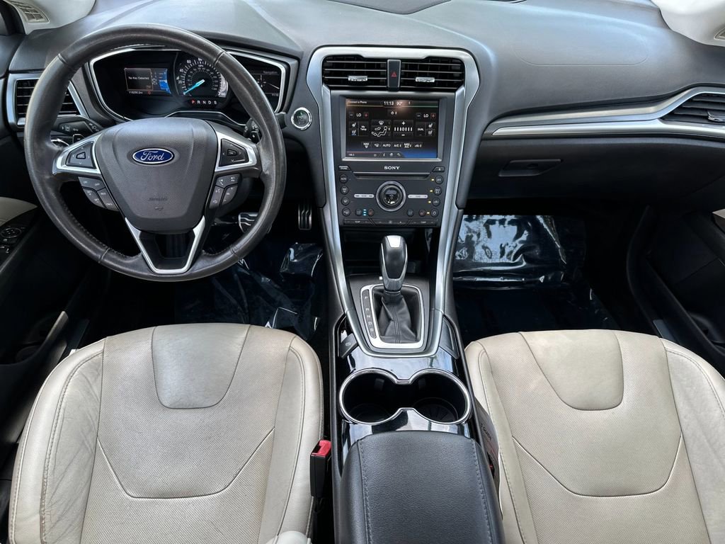 Used 2016 Ford Fusion Titanium FWD image 12