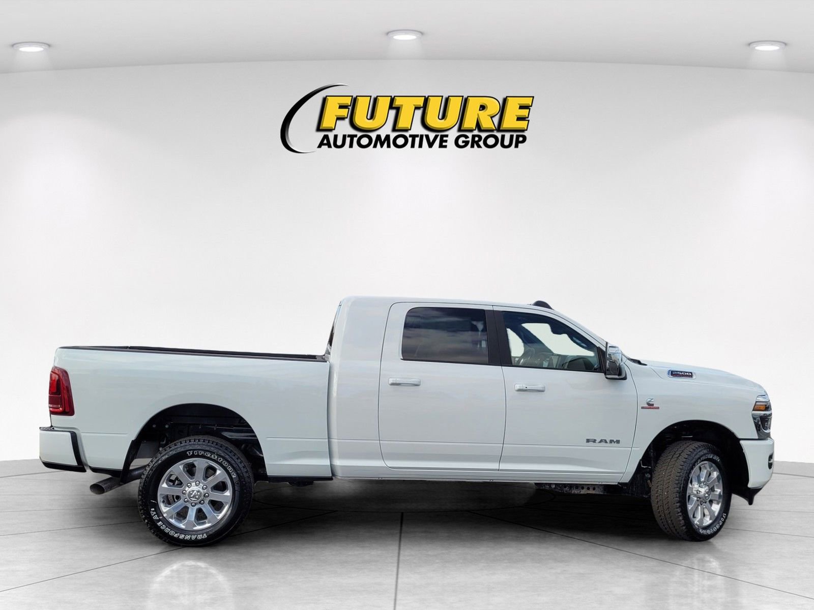 New 2026 RAM 2500 Laramie w/ Bed Utility Group image 3