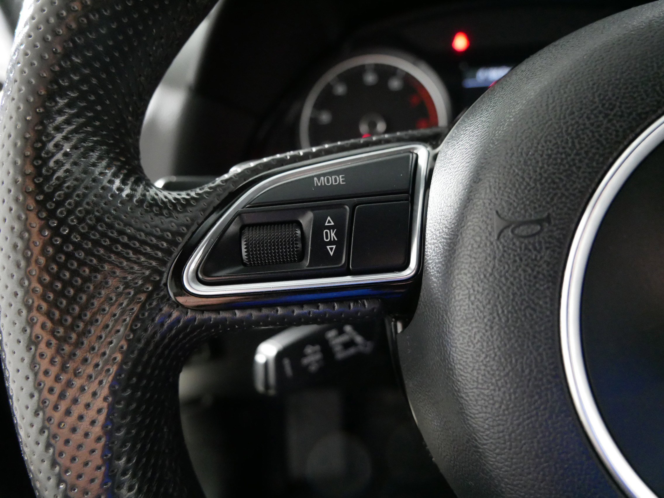 Used 2016 Audi Q5 3.0T Premium Plus w/ Technology Package image 27