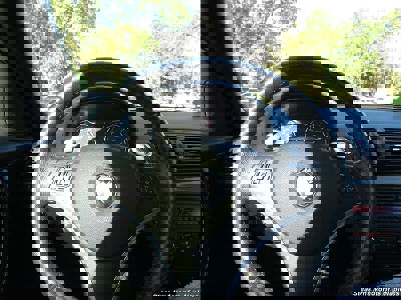 Used 2010 BMW 128i Convertible image 29