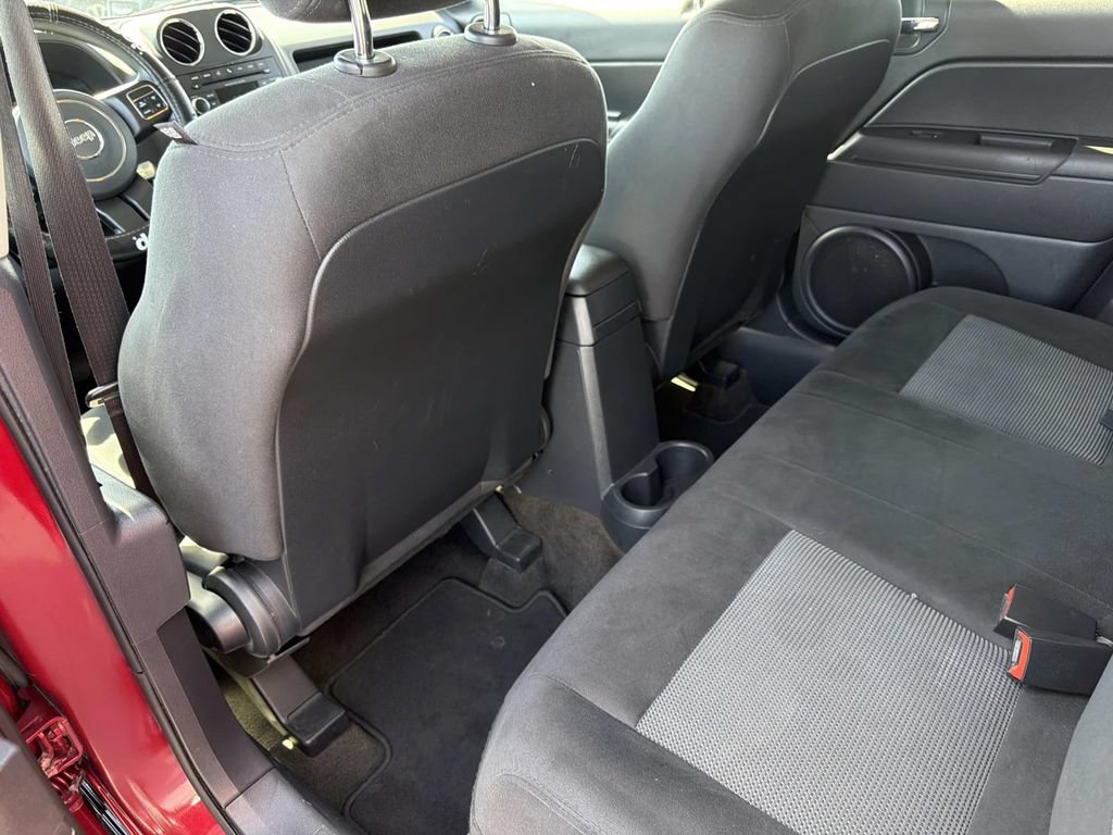 Used 2016 Jeep Patriot Sport w/ Power Value Group AWD/4WD image 16