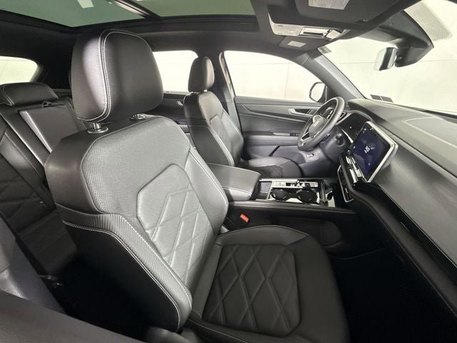 New 2026 Volkswagen Atlas Cross Sport SE image 14