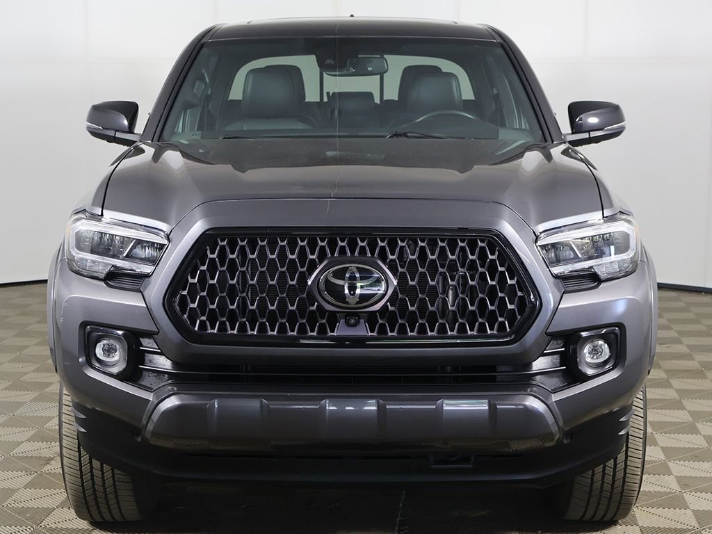 Used 2022 Toyota Tacoma Limited w/ Nightshade Package AWD/4WD image 13