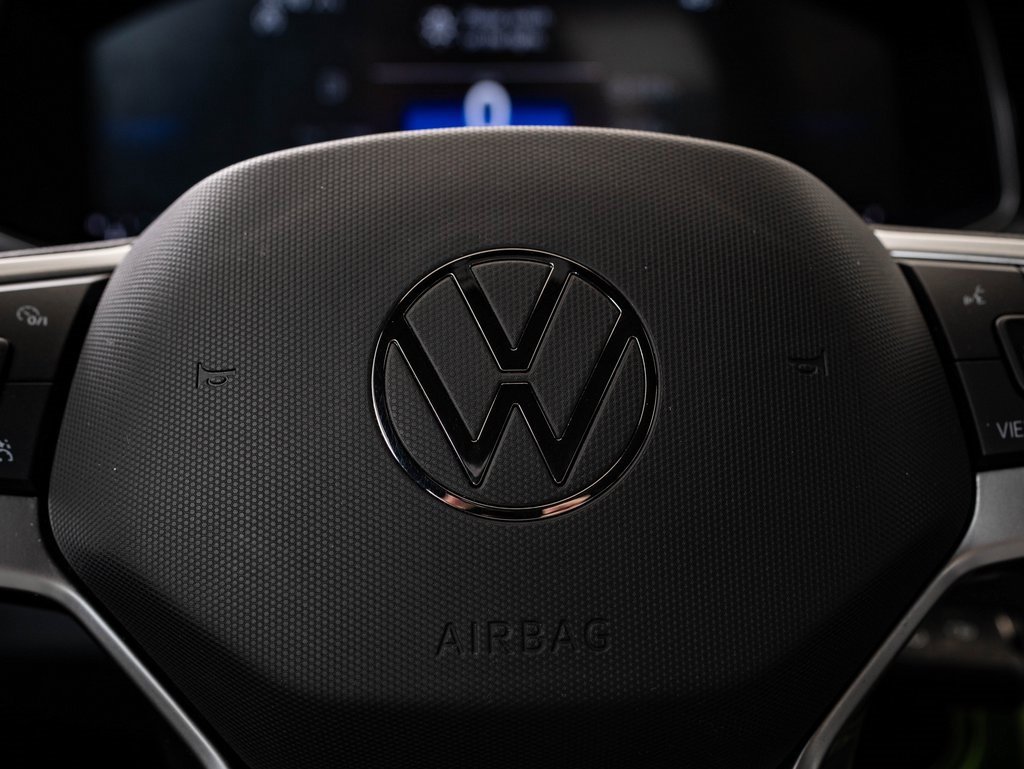 Used 2025 Volkswagen Jetta Sport image 27