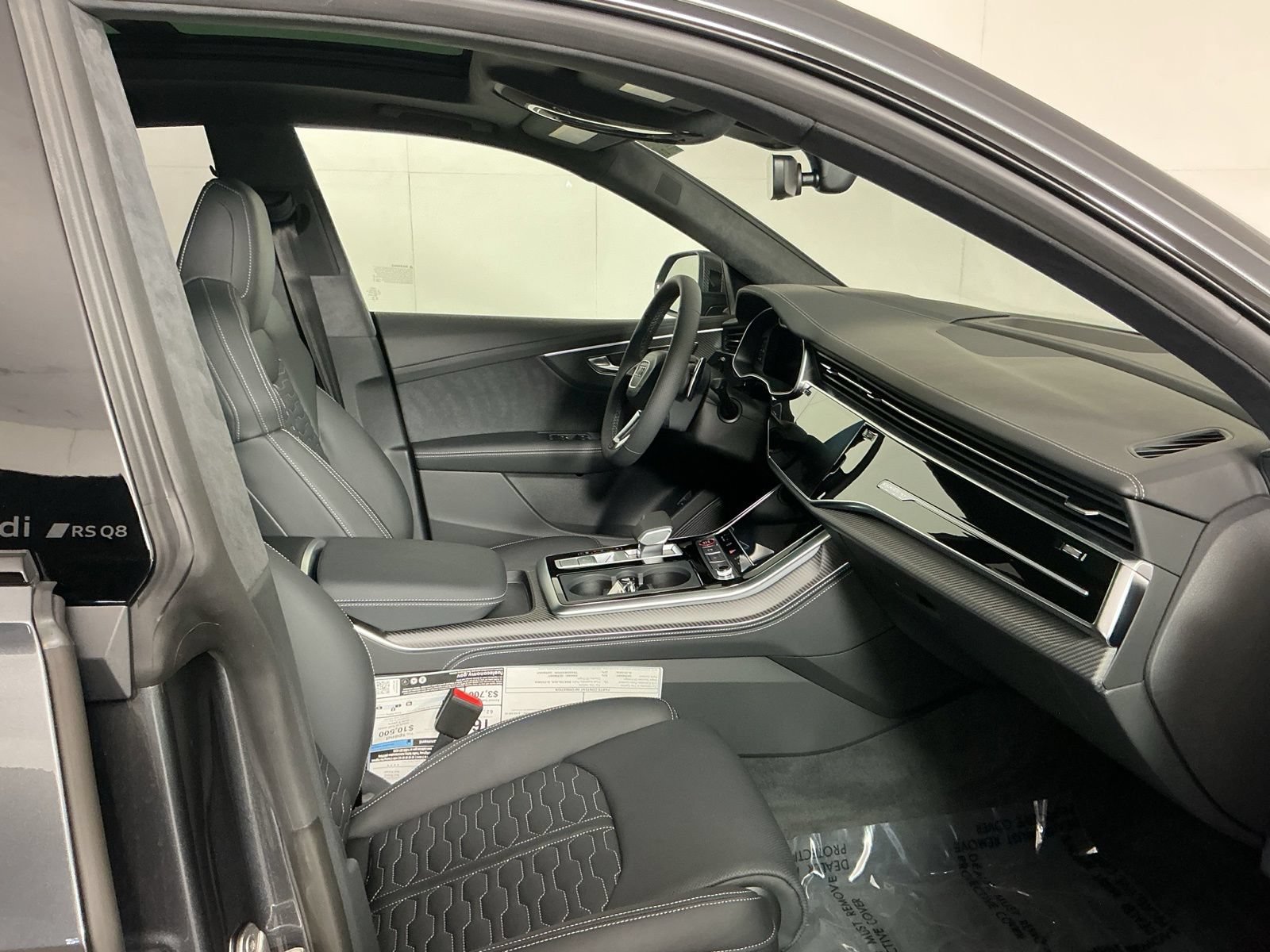 New 2027 Audi RS Q8 performance AWD/4WD image 20